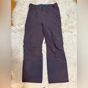 NWOT Men’s REI Snow pants. Size medium